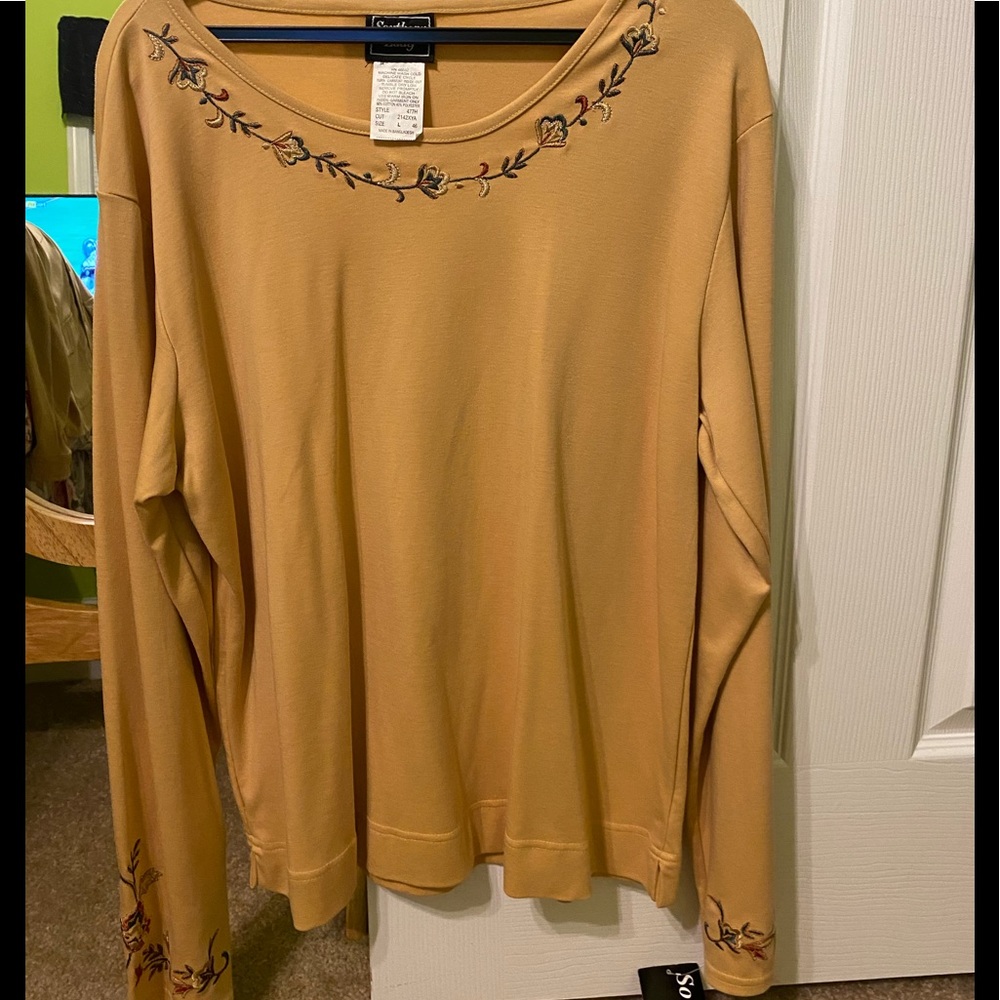 Womens Southern Lady Top